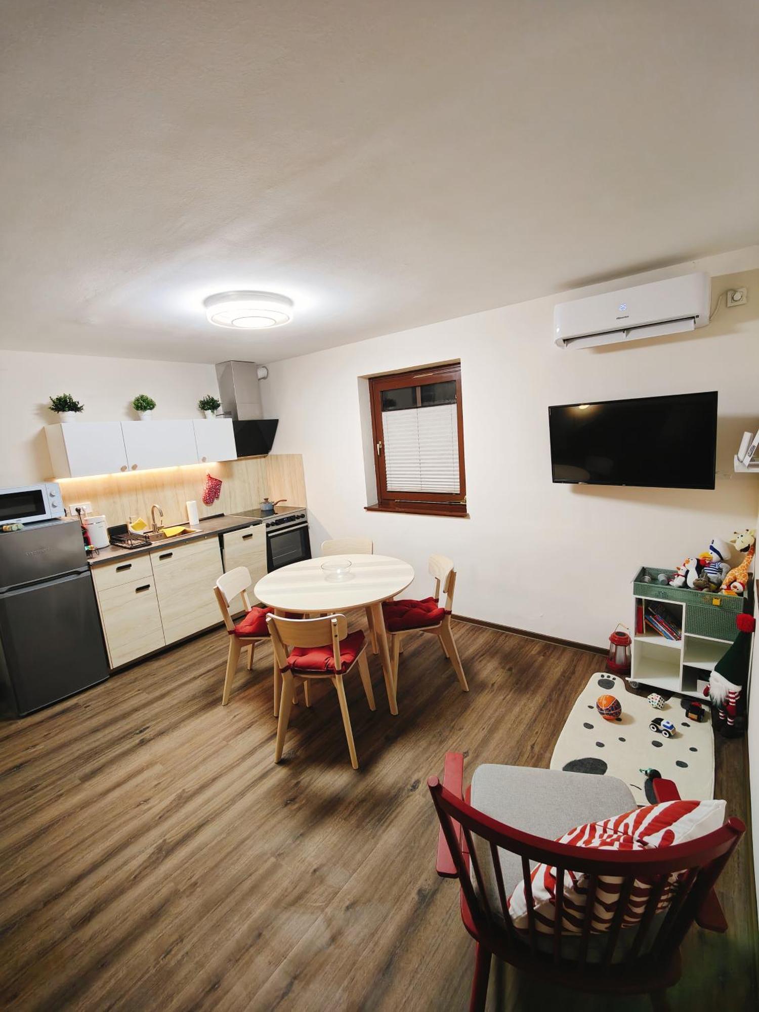 See You House, Terme Catez 153 Catez ob Savi Luaran gambar